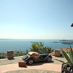 https://dimora-bolsone.it-lombardy.com